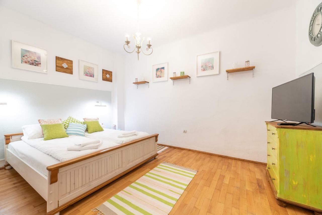 Bonton Apartments Сібіу Екстер'єр фото